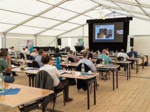 PE100+ presenting on design and application of PE100 pipes in trenchless applications at Würzburger Kunststoffrohrtagung